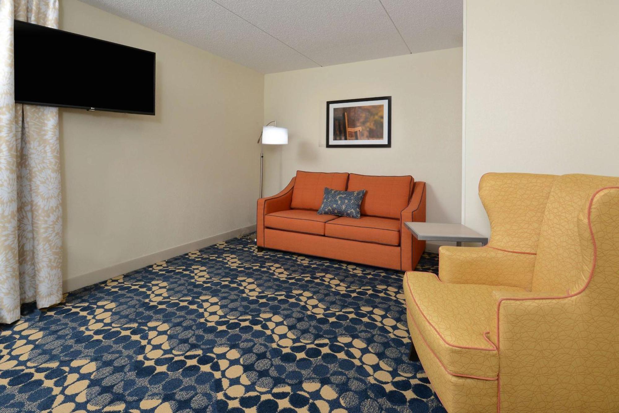 Hampton Inn Roxboro Exteriör bild